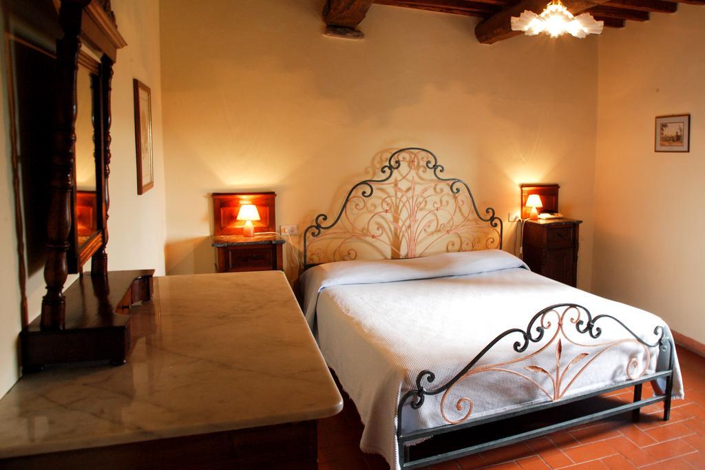 Hotel Borgo Castelvecchi Residenza Depoca Radda in Chianti Exterior foto