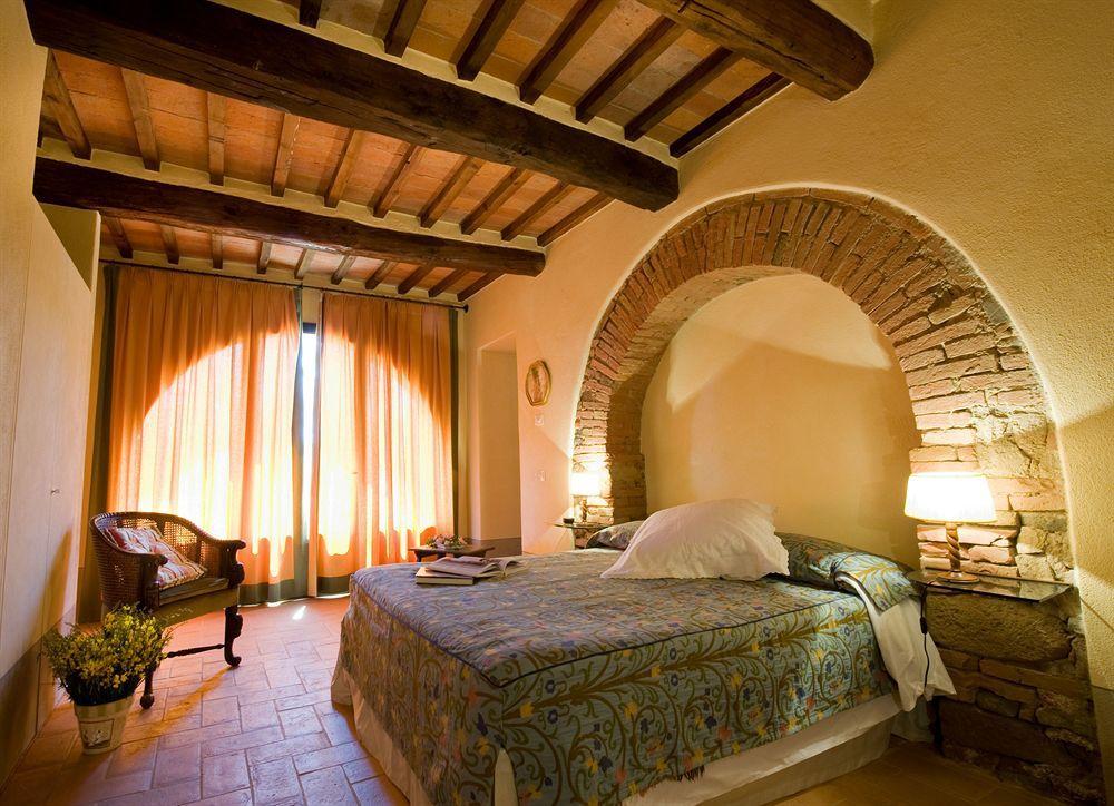 Hotel Borgo Castelvecchi Residenza Depoca Radda in Chianti Exterior foto